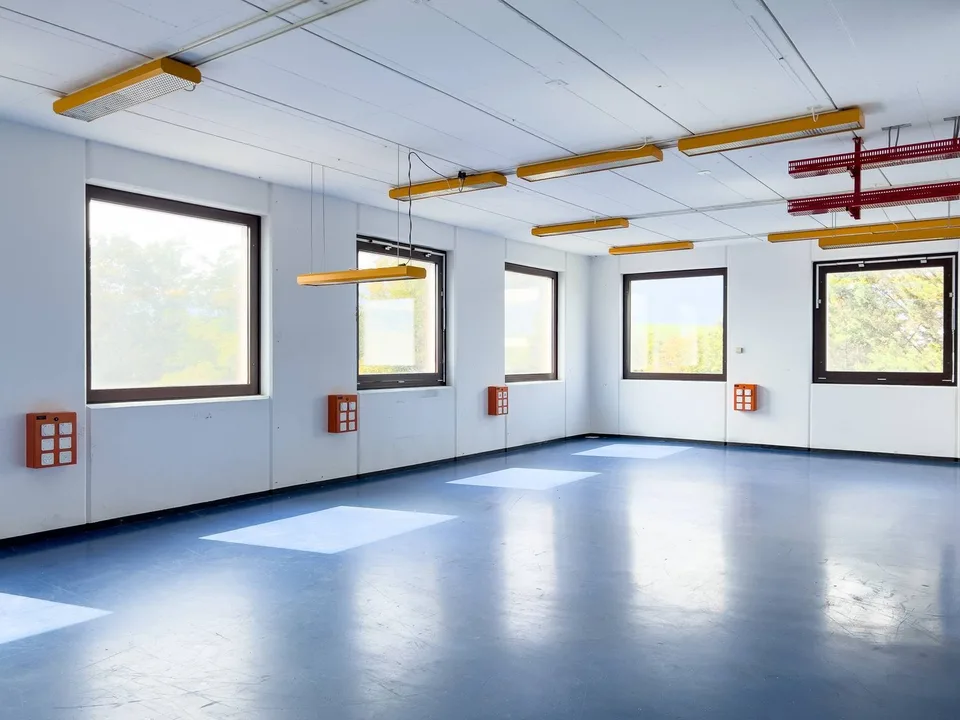 Labor, Produktion, Atelier von 420 m2 zur Miete in Satigny – Foto 7 von 9