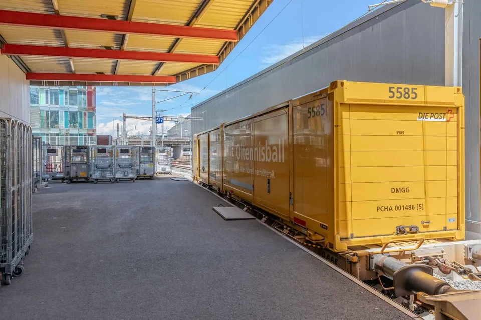 SELTEN ! 250 m² Werkstattnutzfläche im Zentrum von Genf – Foto 8 von 13