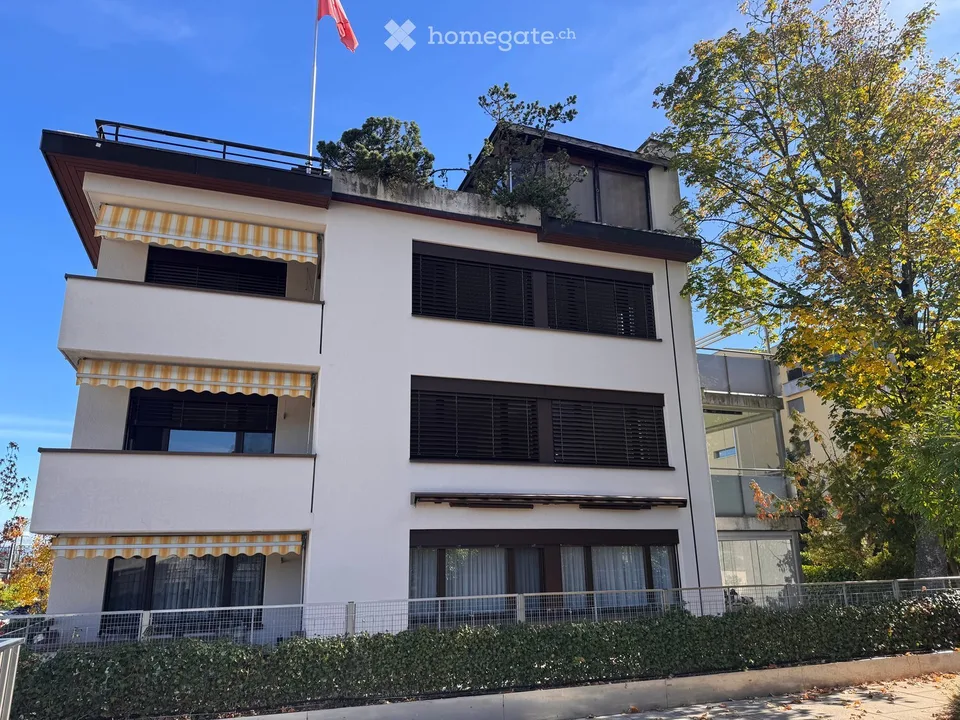 Erstbezug einer umfassend renovierter, zentral gelegener Wohnung in Wollerau – Foto 8 von 10