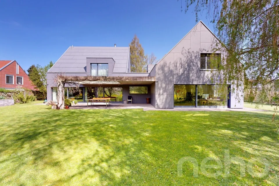 Architektur, Raum und Privatsphäre an ruhiger Lage von Mörschwil – Foto 3 von 13