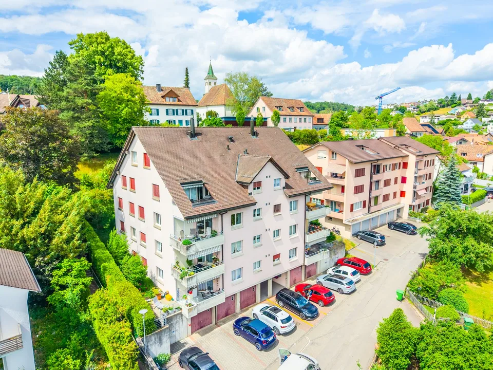 Wohnen auf zwei Ebenen grosszügige 5.5-Zimmer-Maisonette – Foto 2 von 12