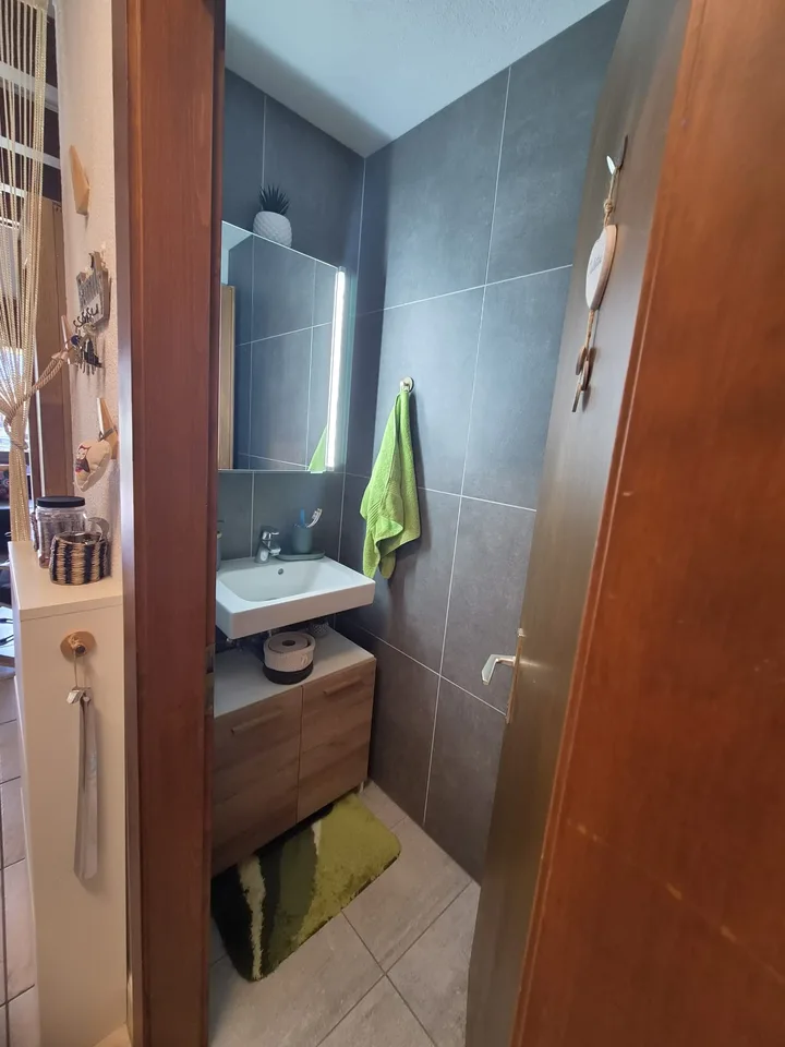 Charmantes 2-Zimmer-Duplexwohnung mit Balkon in Saillon – Foto 8 von 11