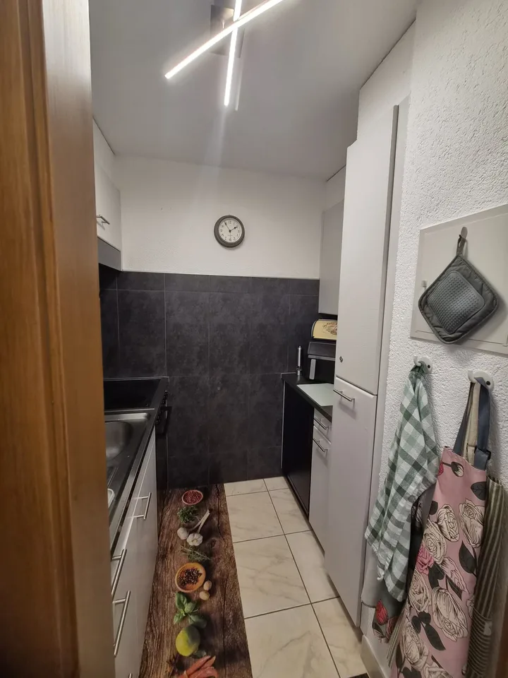 Charmantes 2-Zimmer-Duplexwohnung mit Balkon in Saillon – Foto 7 von 11