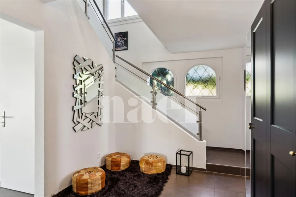 6.5 Zimmer Villa in Chézard-St-Martin – Foto 6 von 12