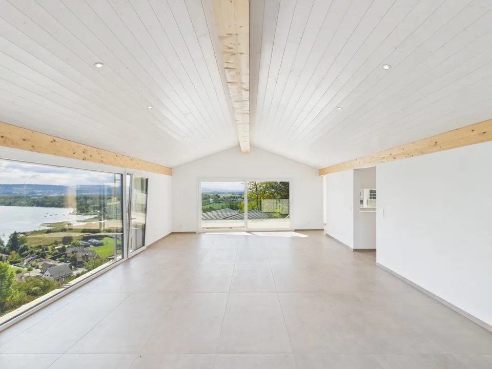 Villa nuova di 7,5 locali con vista panoramica sul lago di Morat – foto 5 di 19