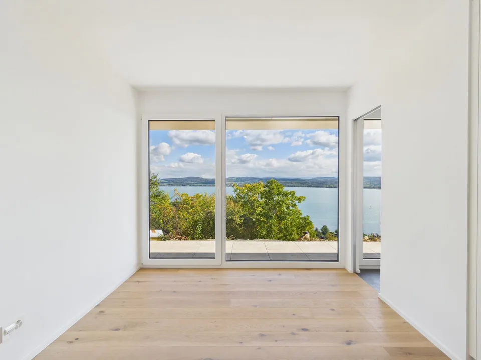 Villa nuova di 7,5 locali con vista panoramica sul lago di Morat – foto 12 di 19