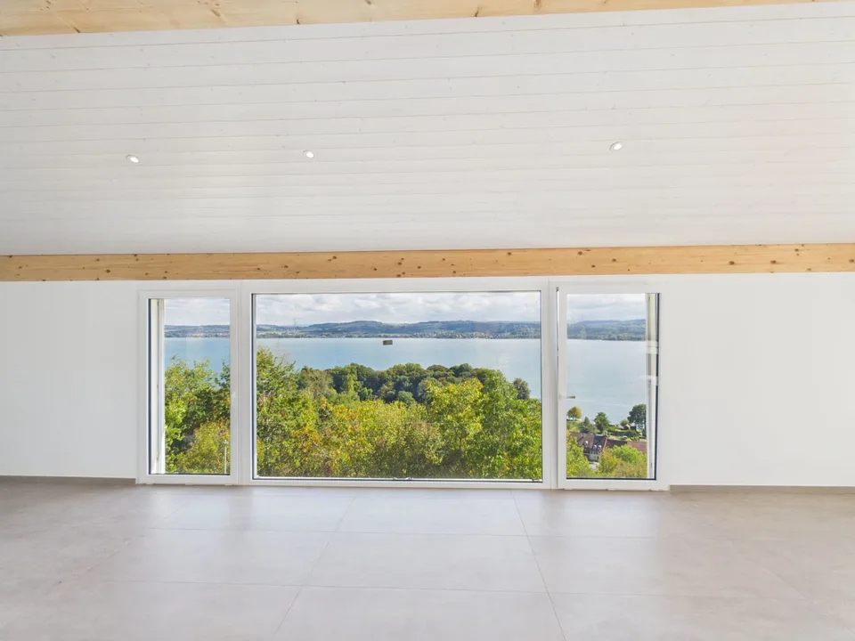 Villa nuova di 7,5 locali con vista panoramica sul lago di Morat – foto 4 di 19