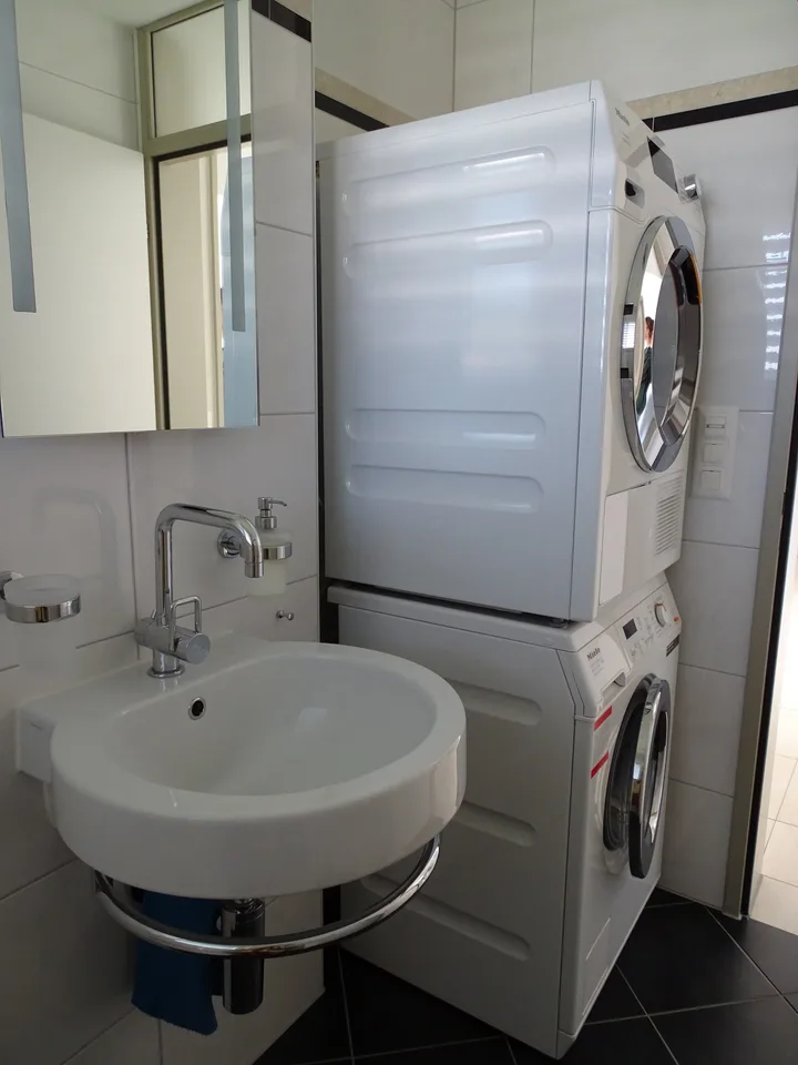 Moderne 4.5-Zimmer-Wohnung mit Balkon in Altstaetten SG – Foto 10 von 16