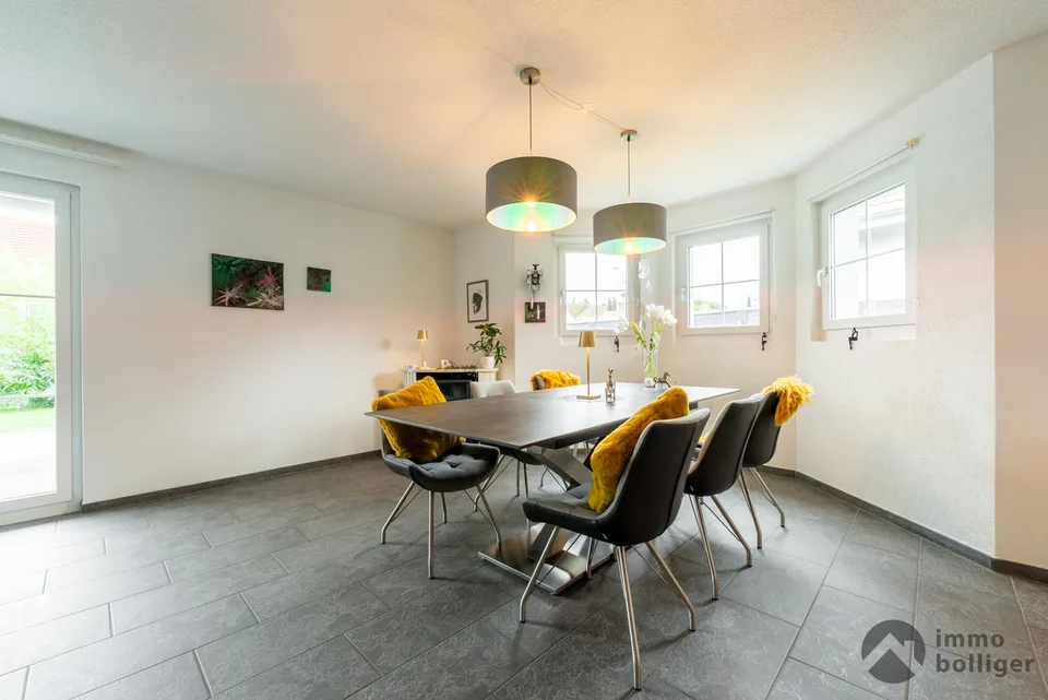 5.5 Zimmer Einfamilienhaus in Boningen – Foto 4 von 13