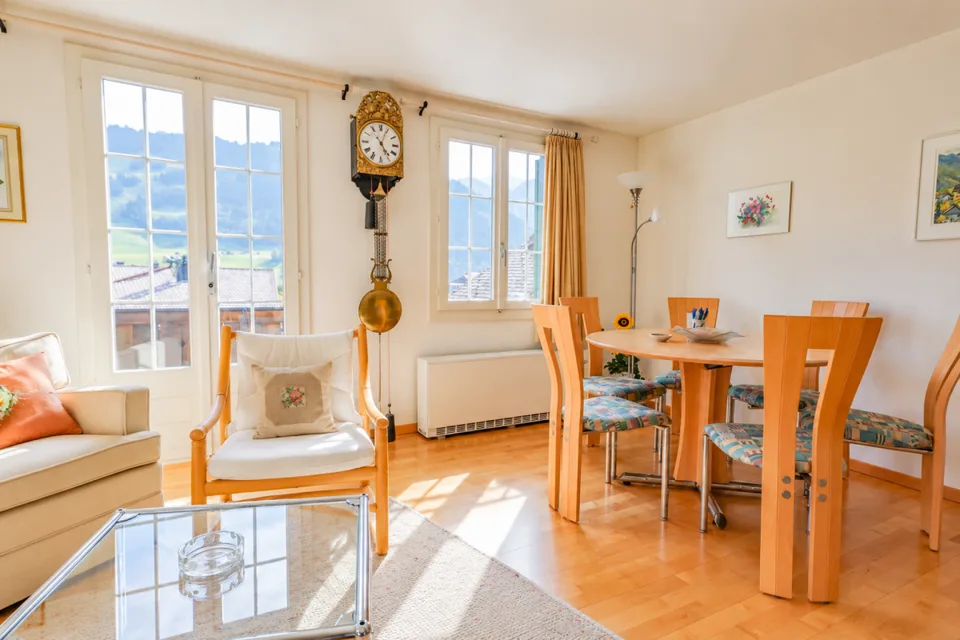 Appartamento attraente con 2 stanze e balcone – foto 4 di 11
