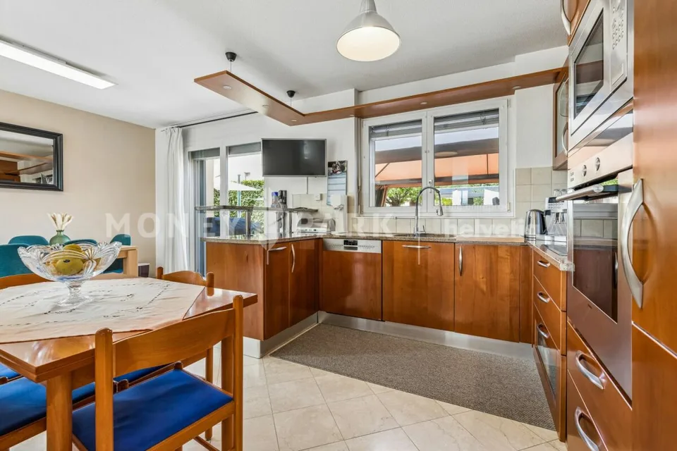 Familienvilla mit Pool in Boussens – Foto 3 von 13