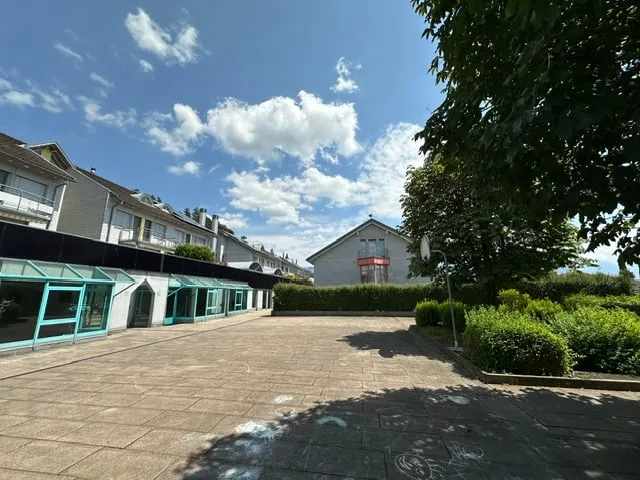 Attraente casa unifamiliare di 5,5 locali in una zona residenziale tranquilla, elevata e soleggiata – foto 20 di 20