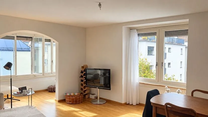 Disponibile temporaneamente fino al 31 marzo 2027: Affascinante appartamento di 3.5 locali – foto 2 di 6