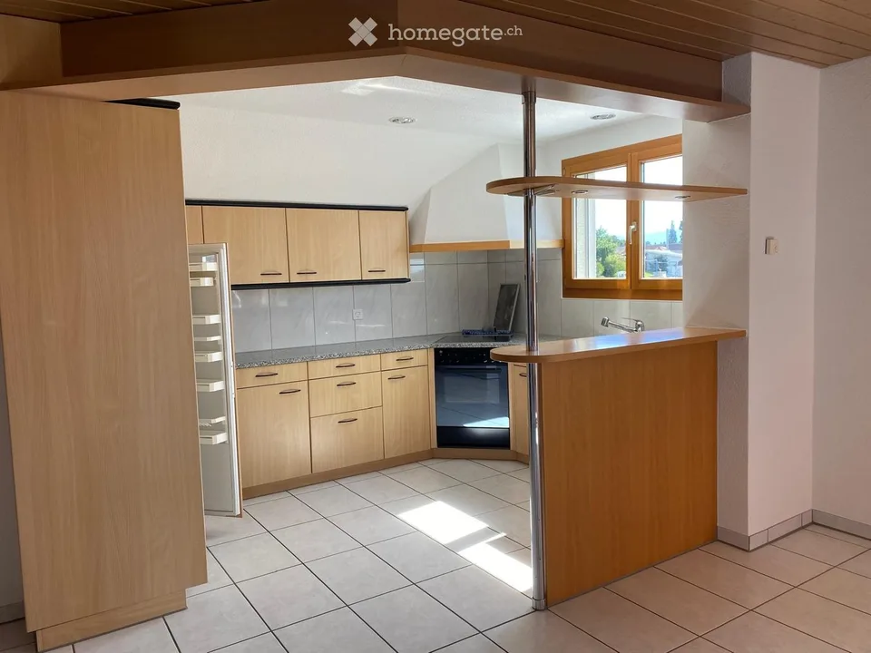 Appartamento 3.5 locali con 2 camere mansardate – foto 2 di 13