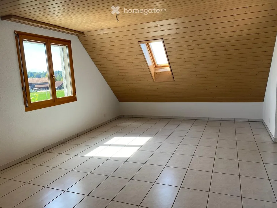 Appartamento 3.5 locali con 2 camere mansardate – foto 4 di 13