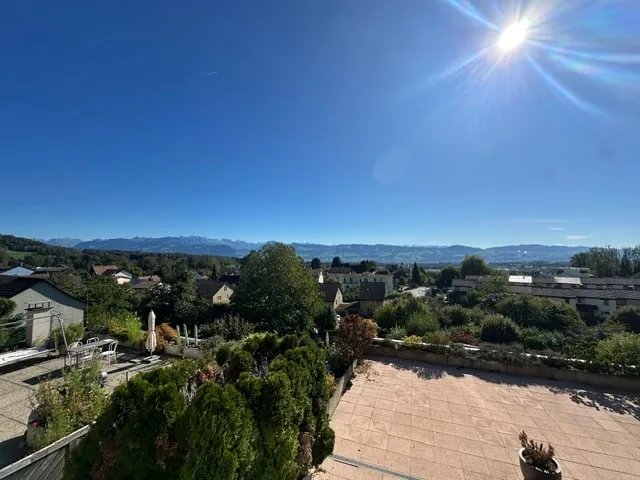 Charmant appartement terrasse de 5,5 pièces avec une vue imprenable – photo 5 sur 13