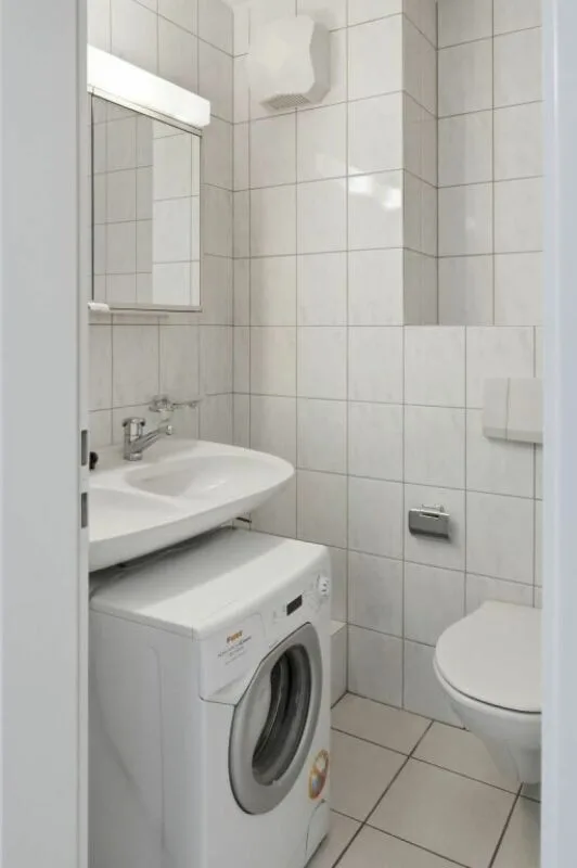 2.5-Zimmer-Wohnung mit Balkon im Zentrum von St. Gallen – Foto 7 von 9