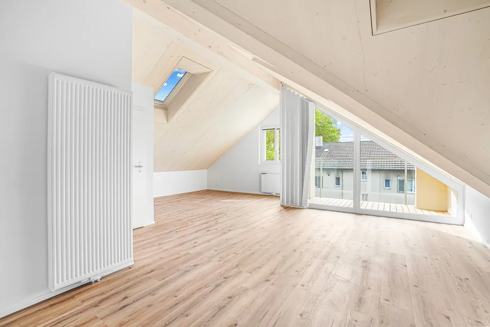 Neurenovierte 2-Zimmer-Wohnung mit Balkon – Foto 4 von 12
