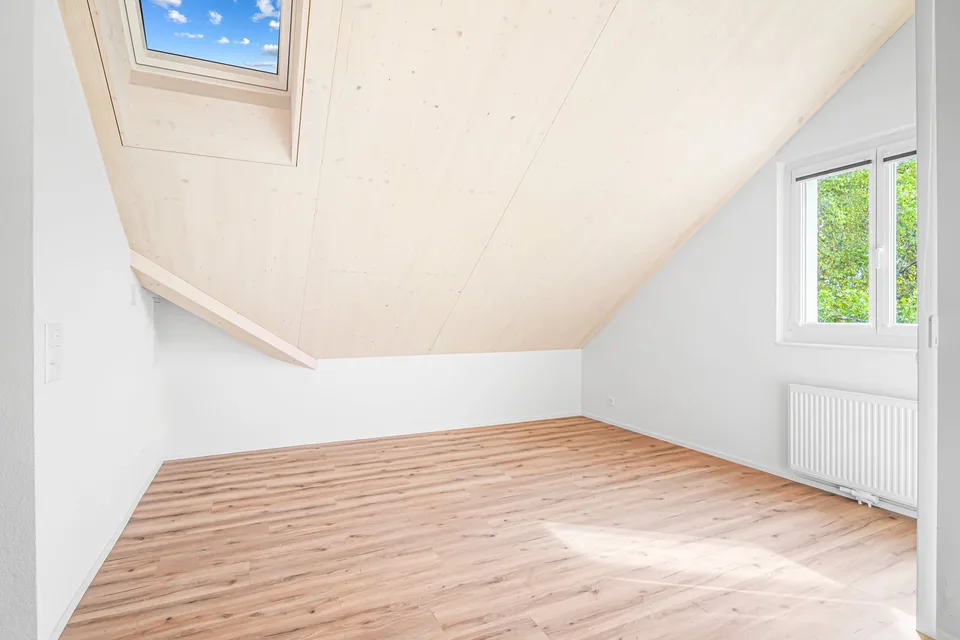 Neurenovierte 2-Zimmer-Wohnung mit Balkon – Foto 7 von 12