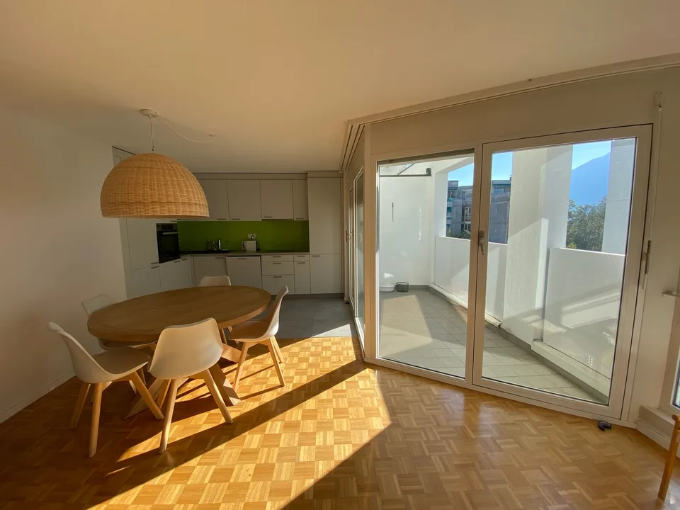 Splendido appartamento duplex di 5.5 locali a Locarno – Vista panoramica e comfort esclusivo – foto 3 di 15