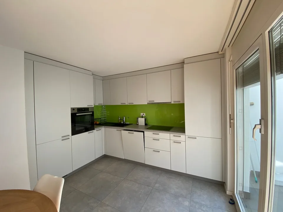 Splendido appartamento duplex di 5.5 locali a Locarno – Vista panoramica e comfort esclusivo – foto 2 di 15