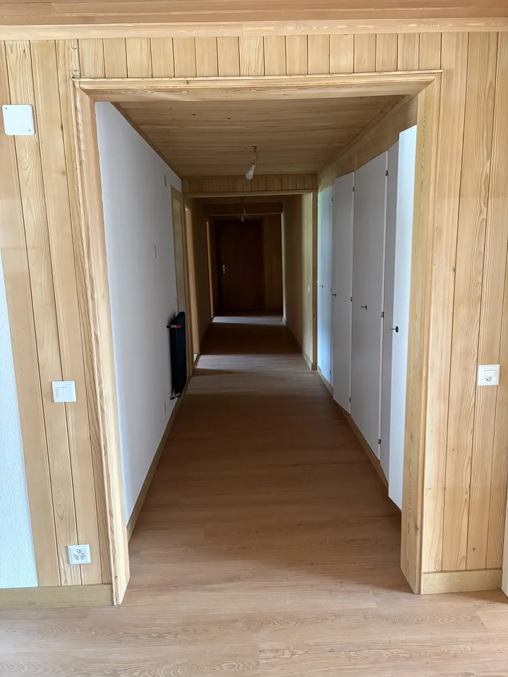 Villars-sur-Ollon nel cuore del villaggio in un edificio vicino alla posta e alla stazione – foto 2 di 10