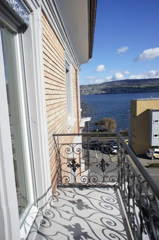 Moderne Wohnung mit See- und Bergsicht!! – Foto 7 von 9