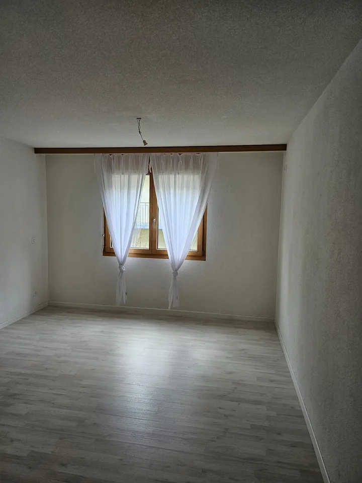 3.5 Zimmer Wohnung in Azmoos – Foto 5 von 6