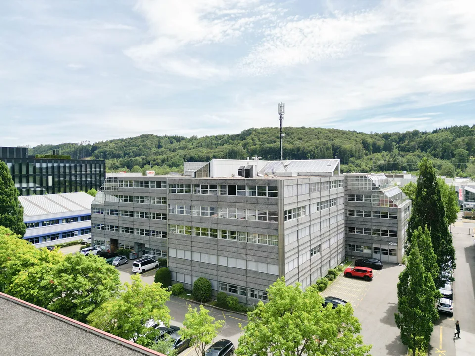 Attraktive Gewerbeliegenschaft – Foto 2 von 6