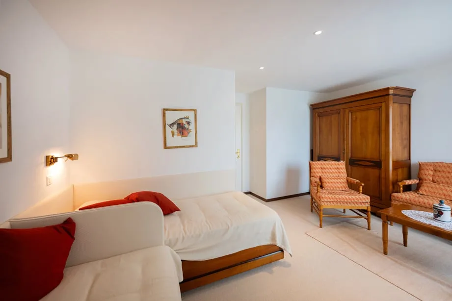Attraktive 3.5 Zimmer-Attikawohnung an zentraler Lage in Davos Dorf – Foto 12 von 20