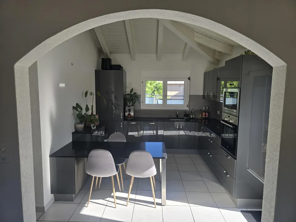 ATTIQUE terrasse 4,5 pièces à Fully – photo 3 sur 13
