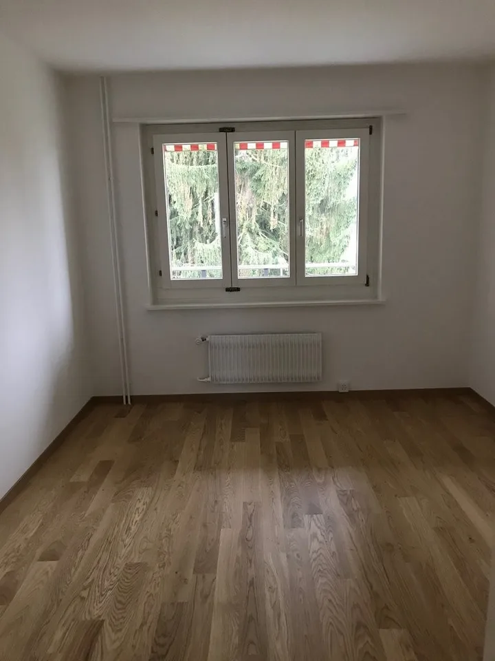 4.5 Zimmer-Wohnung per 16.11.2026 in Urdorf – Foto 4 von 9