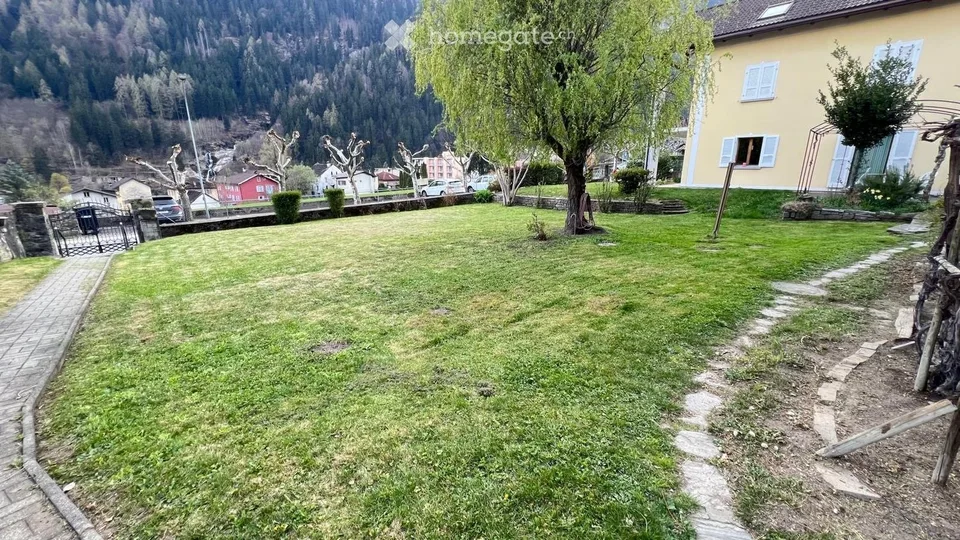 FAIDO HISTORISCHES HAUS MIT GARTEN EINGERICHTET – Foto 5 von 13