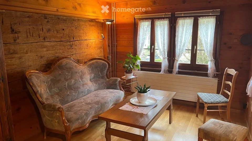 FAIDO HISTORISCHES HAUS MIT GARTEN EINGERICHTET – Foto 9 von 13