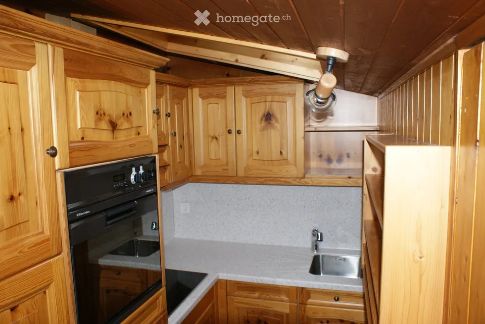 Schöne 2.5-Zimmer-Dachwohnung im Dorfzentrum – Foto 5 von 5