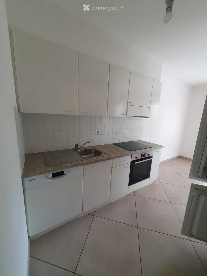 Mietwohnung in Chiasso, 3.5 Zimmer, sofort verfügbar – Foto 3 von 12