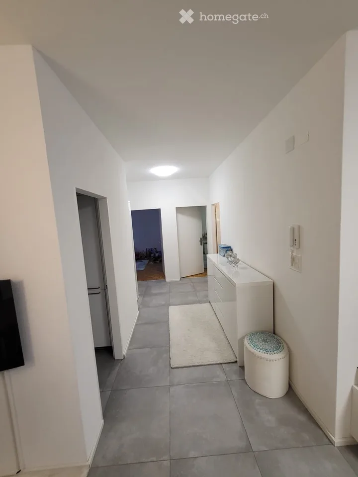 Wohnung 4.5 in Bellinzona 1850 alles inklusive – Foto 2 von 5