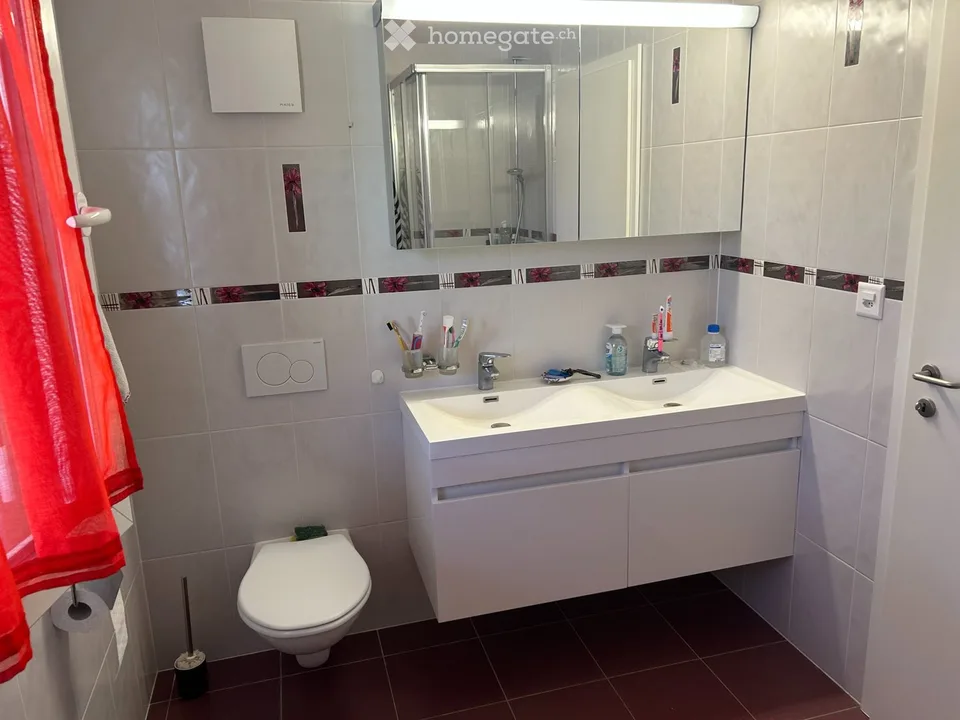 Wohnung 3,5 Zimmer in Concise, Parkplatz und Keller. – Foto 5 von 5