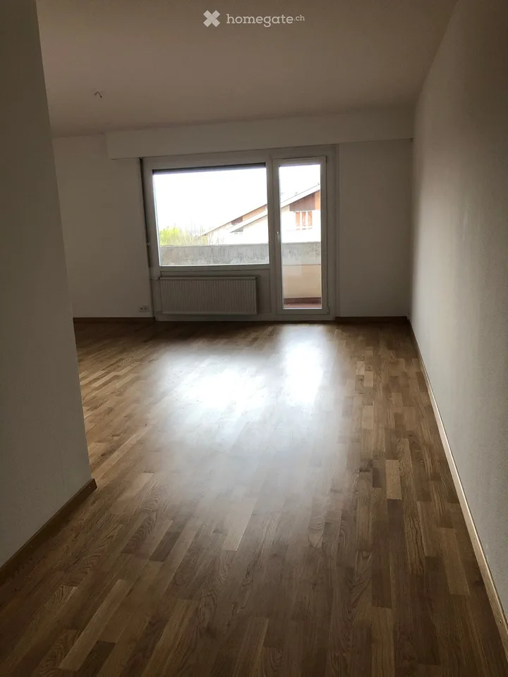 Wohnung 4,5 Zimmer zur Miete – Foto 2 von 5