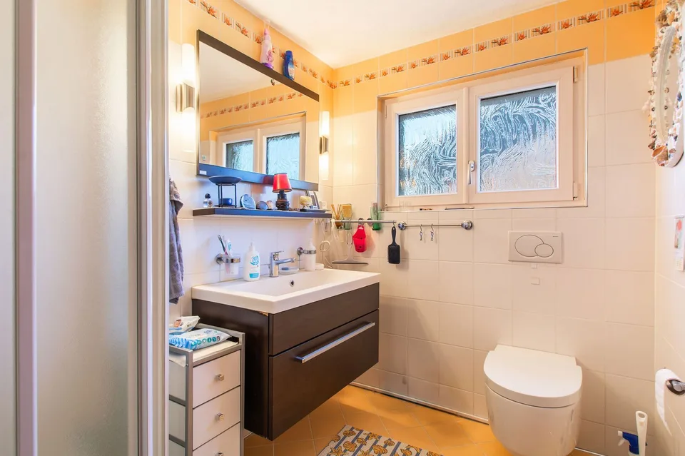 Spacieuse maison individuelle de 10 pièces à Lugnez – photo 6 sur 13