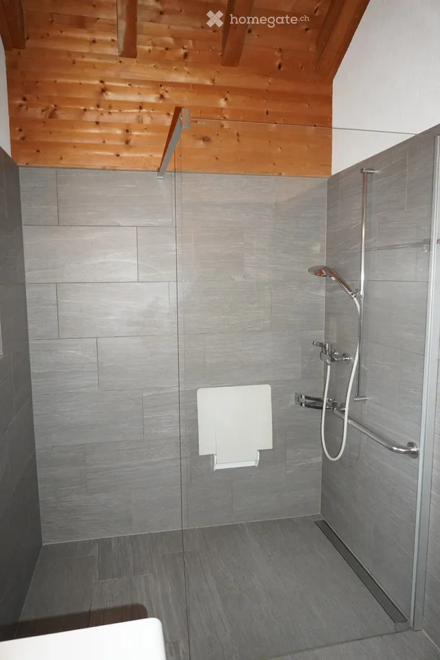 Ampio appartamento di 5,5 locali a Flums – foto 7 di 9