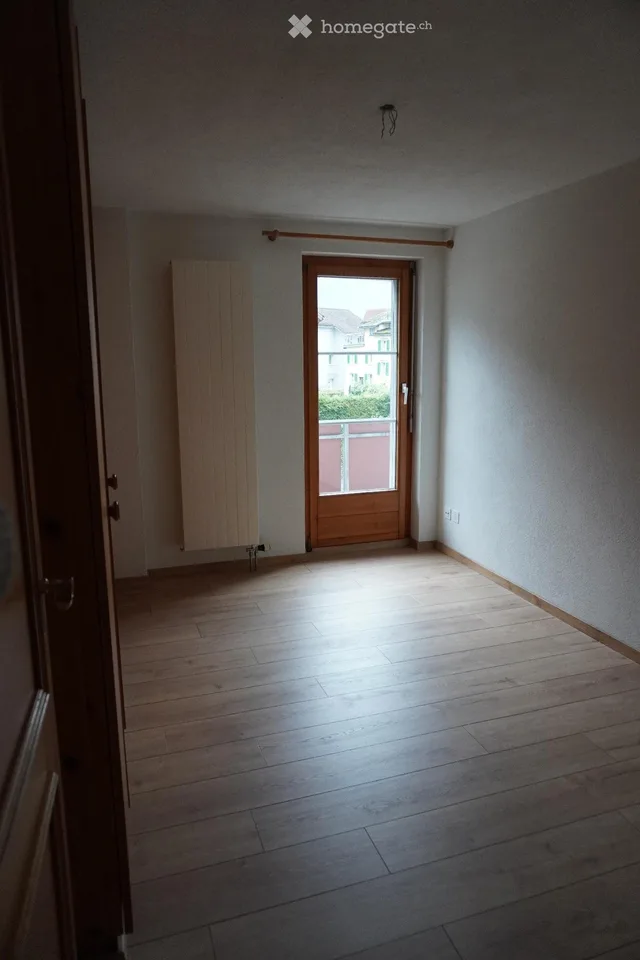 Ampio appartamento di 5,5 locali a Flums – foto 3 di 9