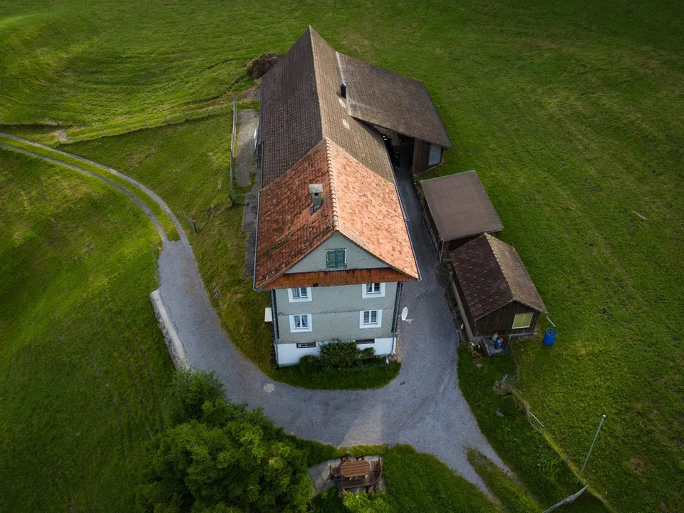 Farmhouse (residential house with attached barn) – photo 16 of 22