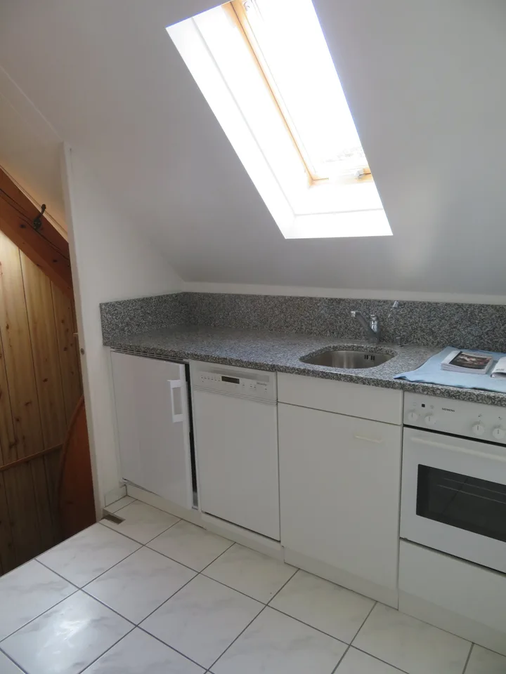 Charmant appartement mansardé à louer – photo 10 sur 10