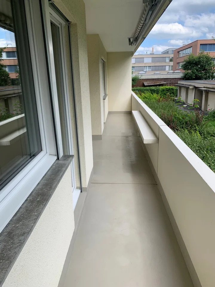 Appartement ensoleillé 2 pièces avec grand balcon – photo 6 sur 10