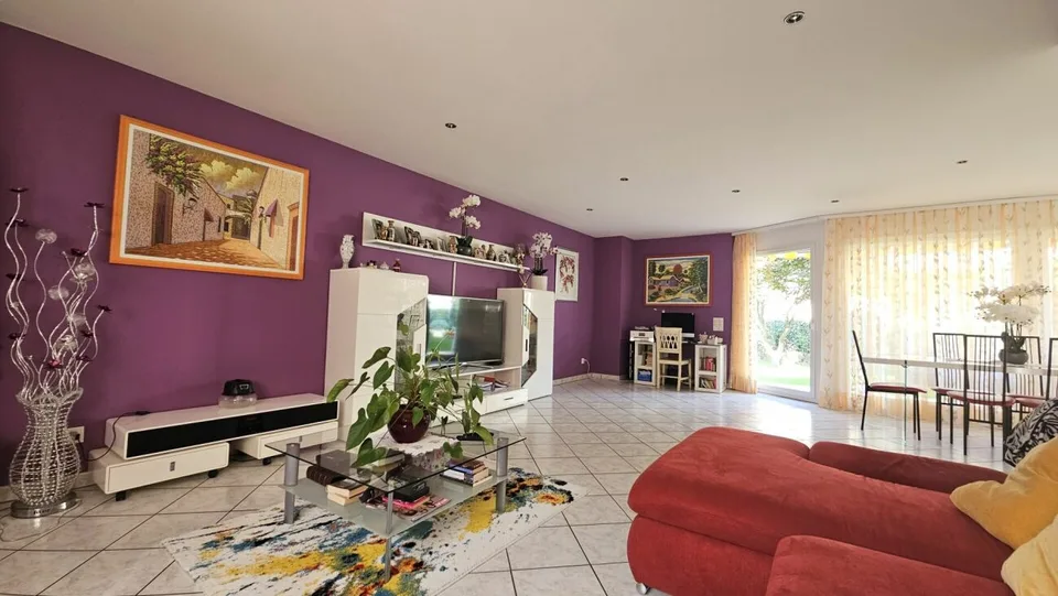 VILLETTA UNIFAMILIARE CON BEL GIARDINO – foto 5 di 13