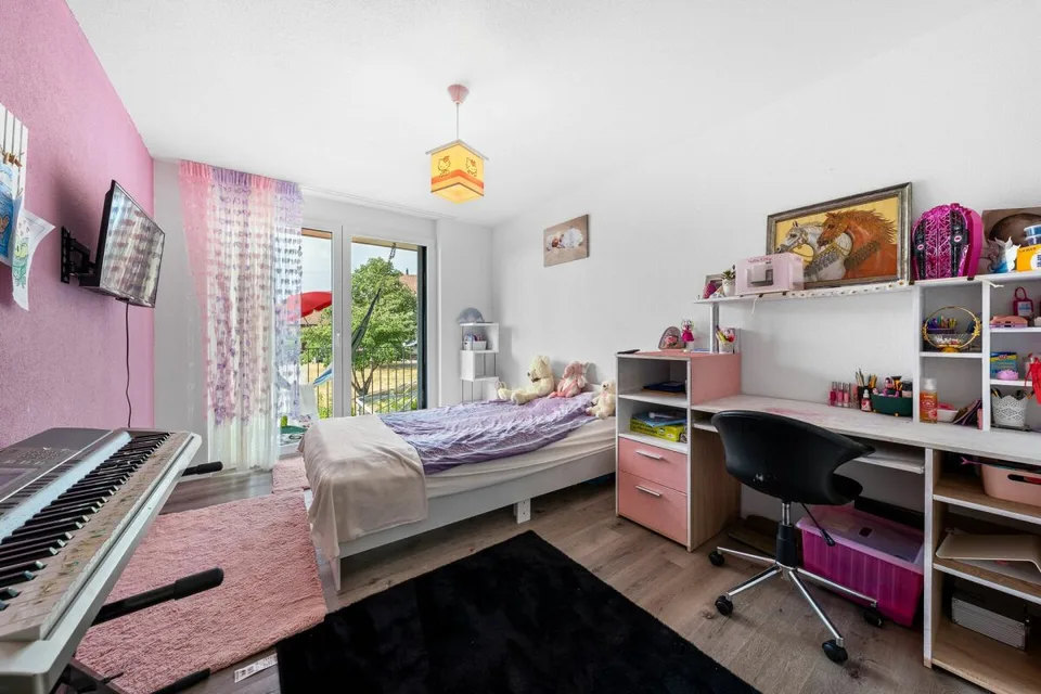 Casa a schiera di 6,5 locali con appartamento di 3,5 locali separato al piano superiore – foto 11 di 21