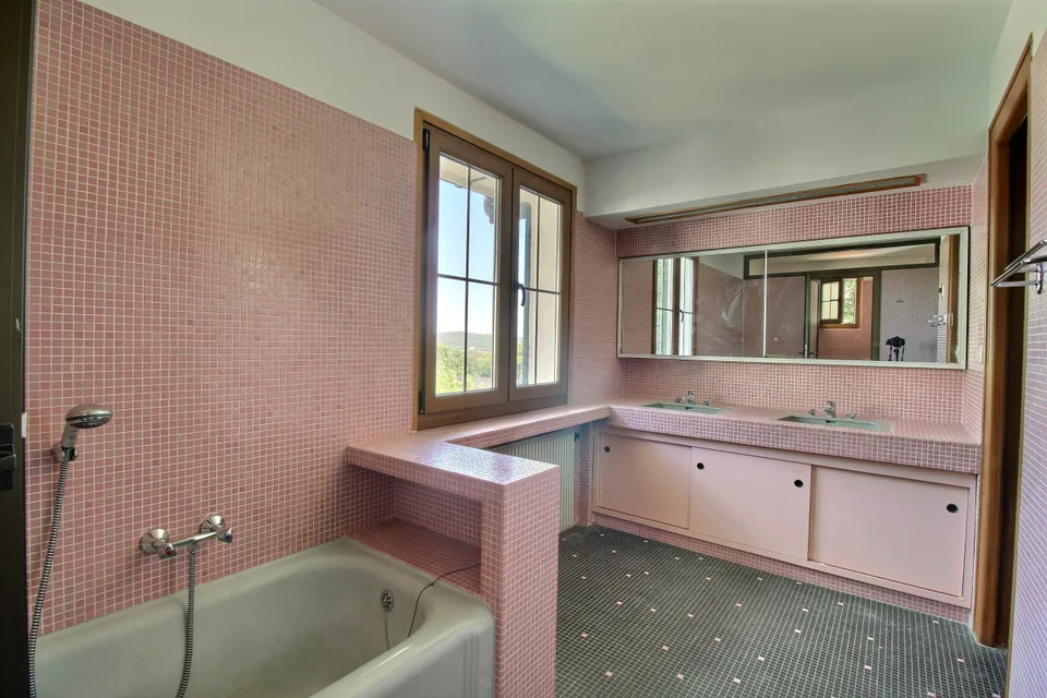 Ampia casa individuale in posizione tranquilla con vista – foto 13 di 13