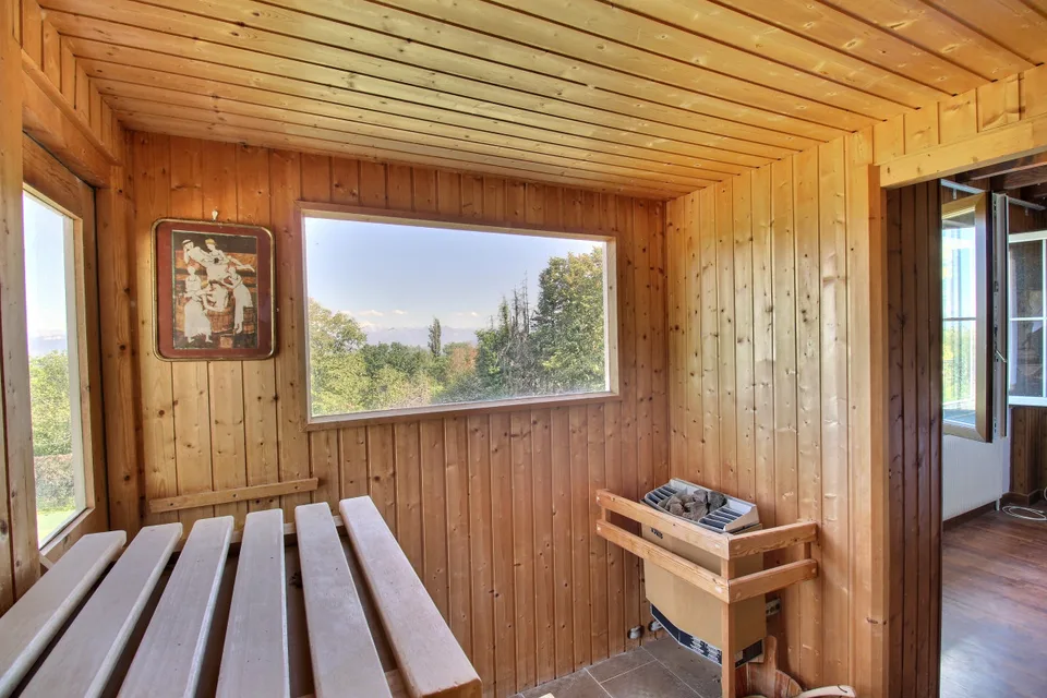 Ampia casa individuale in posizione tranquilla con vista – foto 12 di 13