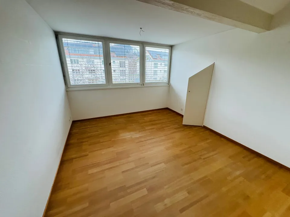 Ampio appartamento cooperativo di 3 locali in una zona familiare – foto 7 di 10
